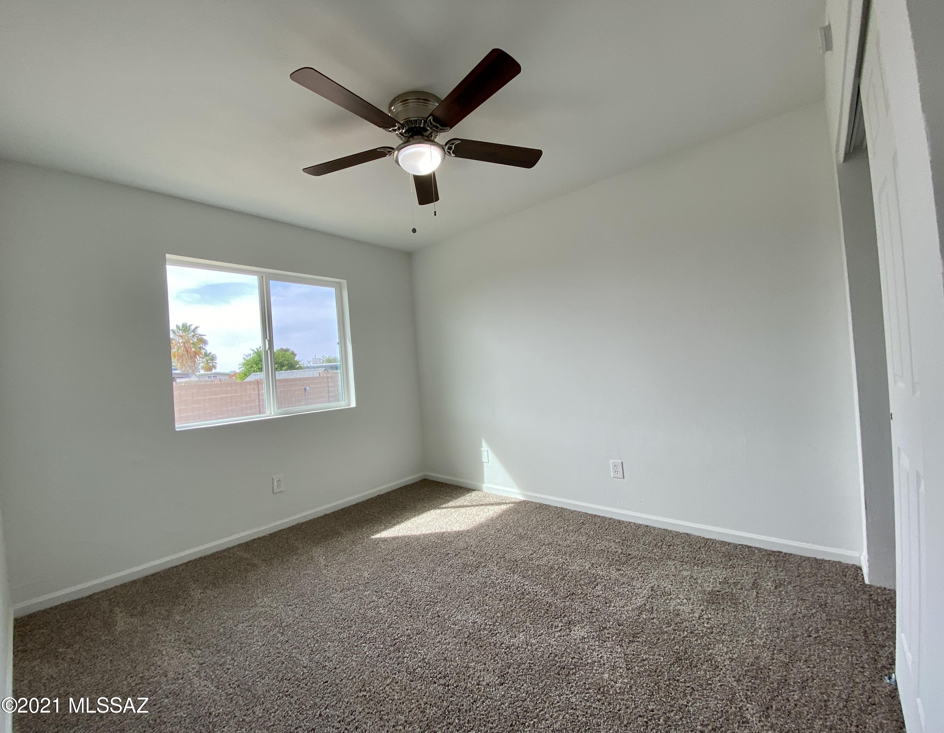 9341 East Stella Road Tucson, AZ 85730 - Photo 31 of 36 Gallery Image 31