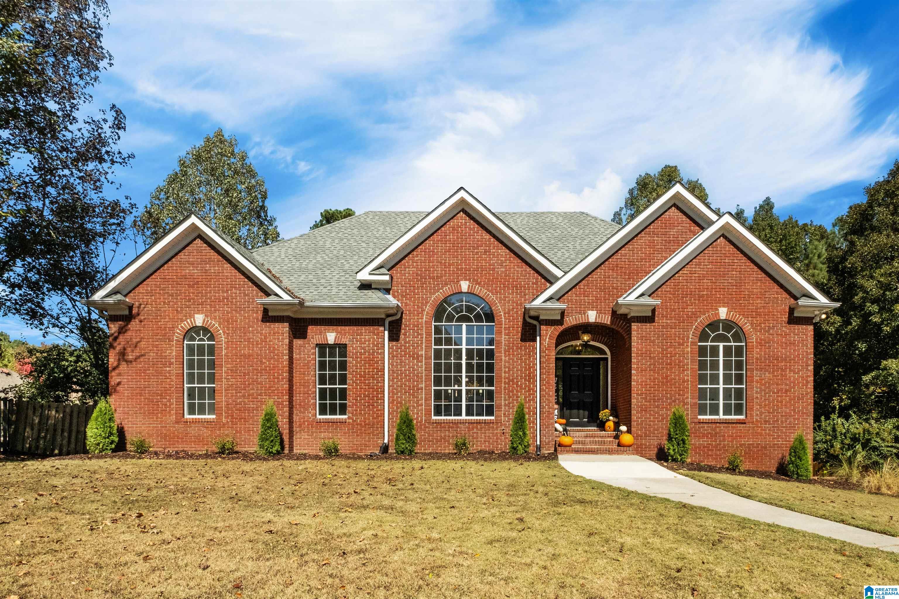 105 Thoroughbred Lane Alabaster, AL 35007 - Photo 3 of 65