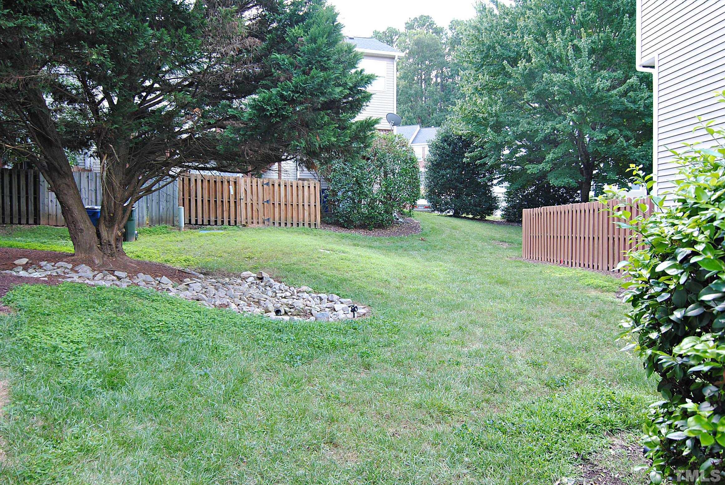 5530 Vista View Court Raleigh, NC 27612 - Photo 25 of 28 Gallery Image 25