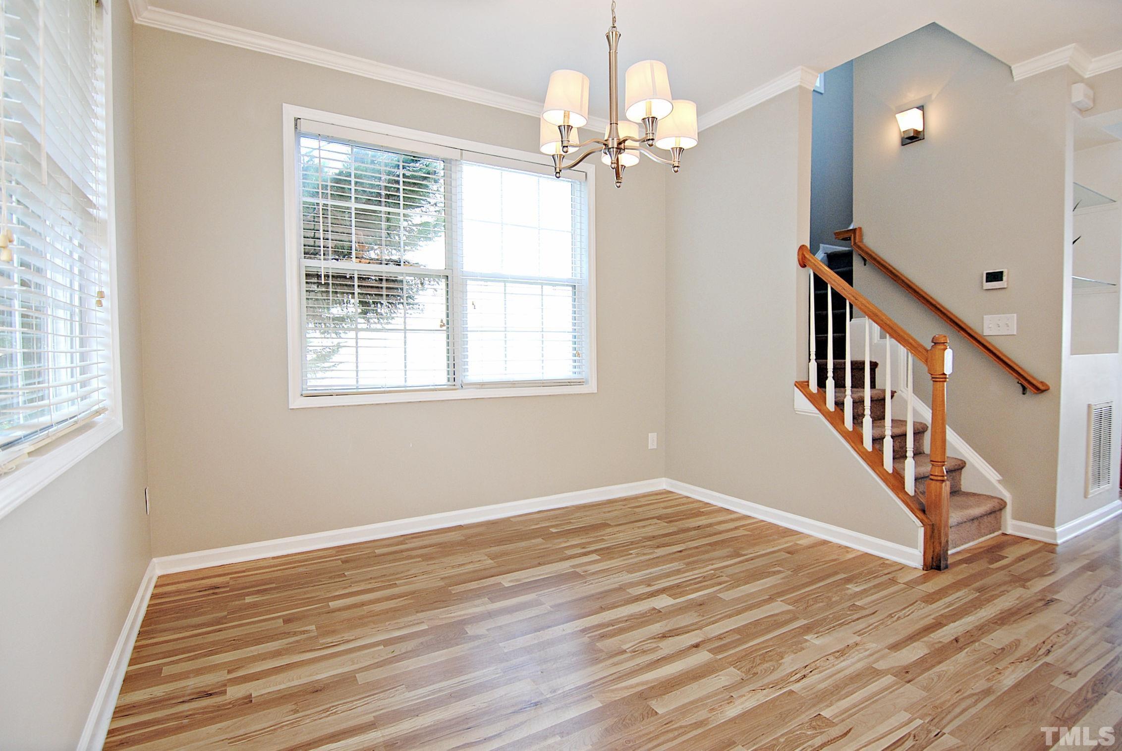 5530 Vista View Court Raleigh, NC 27612 - Photo 6 of 28 Gallery Image 6