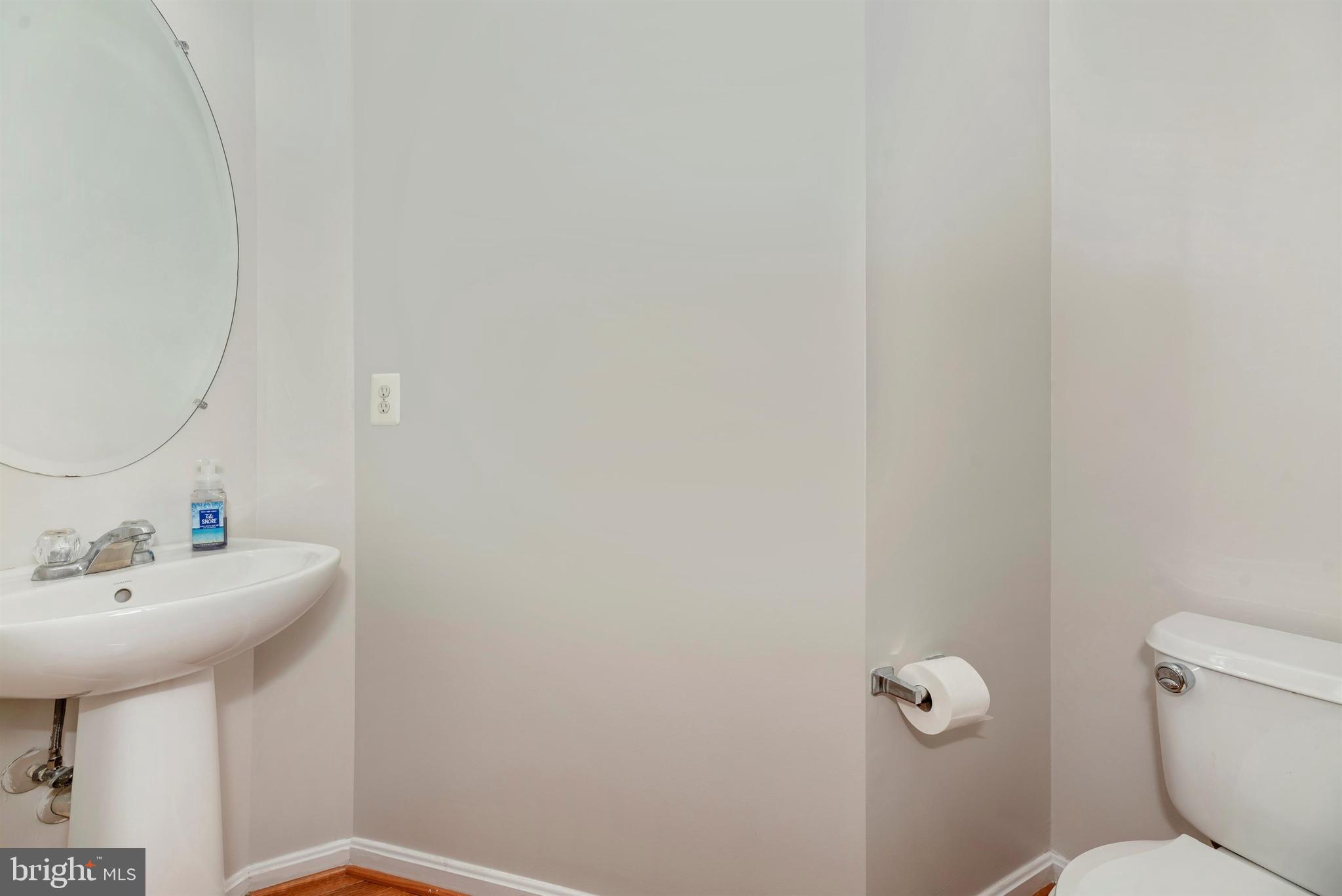 1507 Rising Ridge Road Mount Airy, MD 21771 - Photo 16 of 40 Main Floor 1/2 Bath