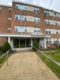 $120,000 | 70 Farmington Avenue, Unit 4J, New London, CT 06320