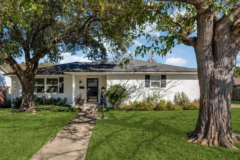 $399,900 | 2410 St Francis Avenue, Dallas, TX 75228