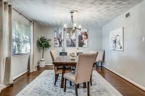 $399,900 | 2410 St Francis Avenue, Dallas, TX 75228