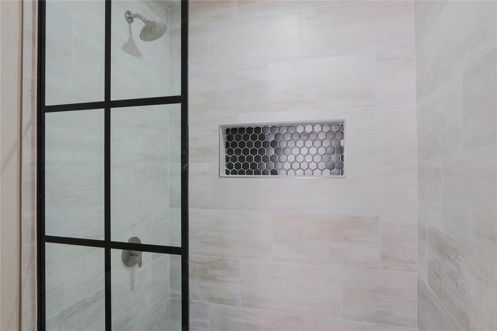 3616 Sutter Court Fort Worth, TX 76137 - Photo 10 of 28