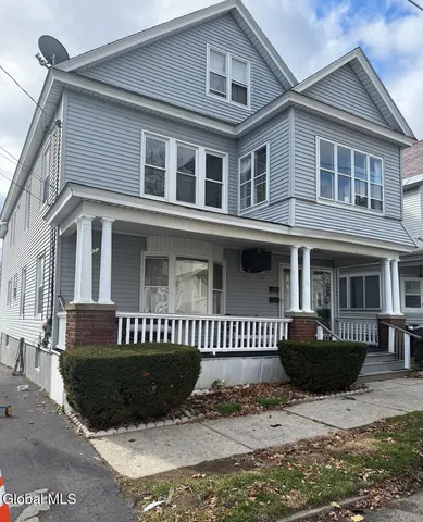 $235,000 | 58 Lincoln Avenue, Amsterdam, NY 12010