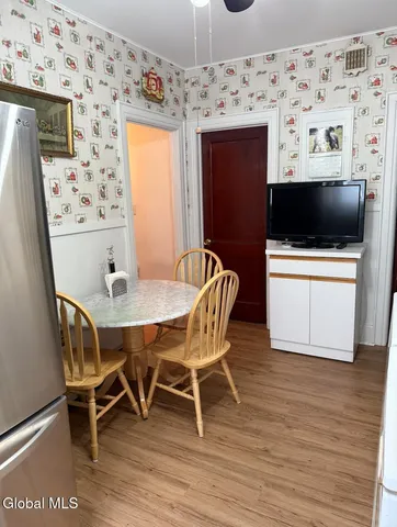 $235,000 | 58 Lincoln Avenue, Amsterdam, NY 12010