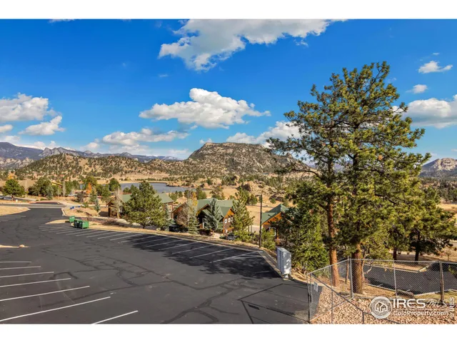 a view of outdoor space