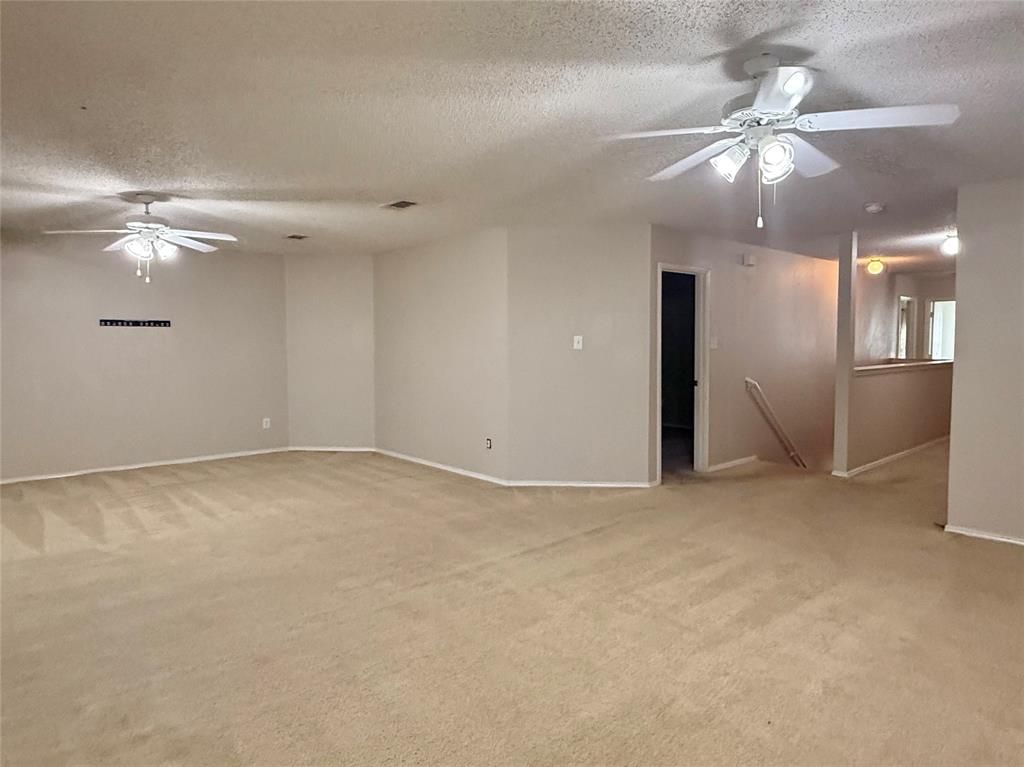 930 Dunkirk Lane Arlington, TX 76017 - Photo 25 of 35