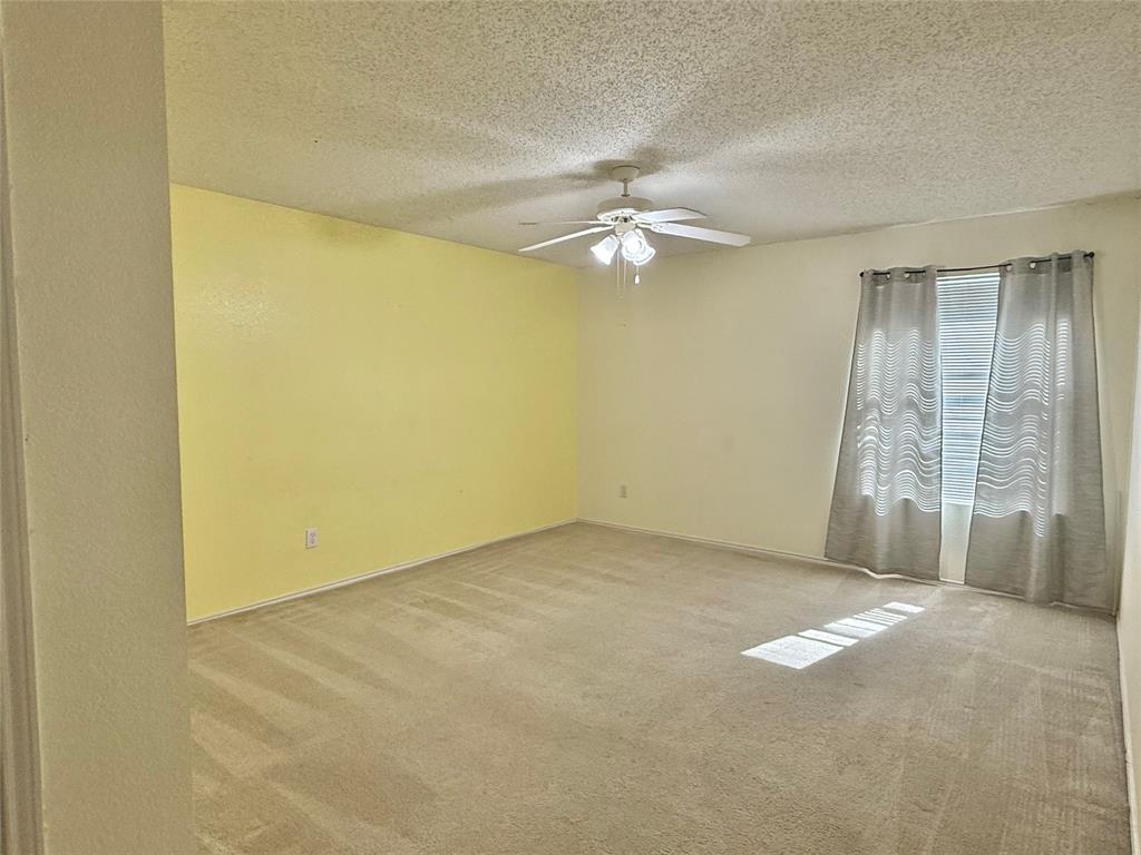 930 Dunkirk Lane Arlington, TX 76017 - Photo 28 of 35