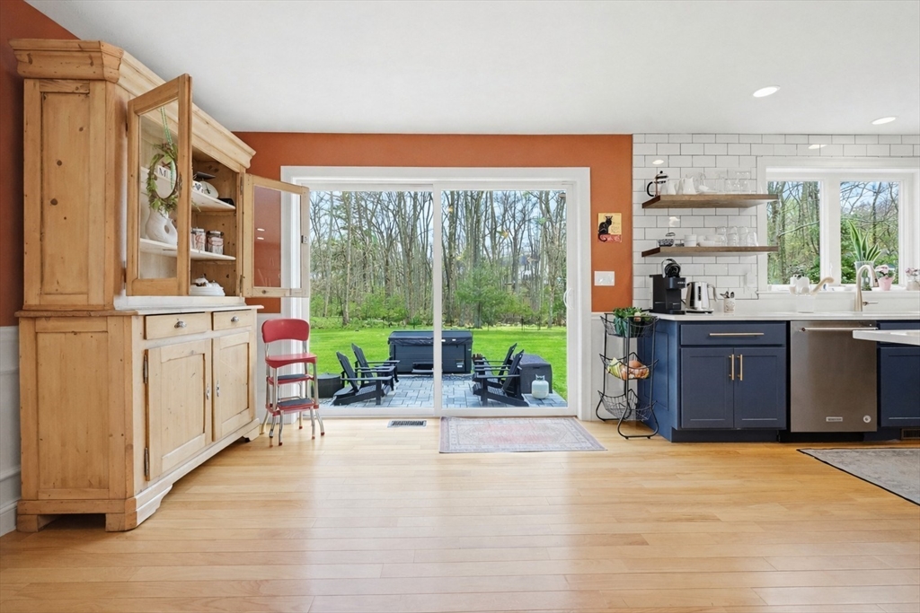 222 Oak Street Ashland, MA 01721 - Photo 13 of 38