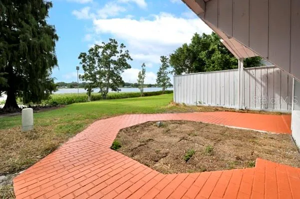 $1,950 | 1502 Lake Buckeye Road, Unit 2, Winter Haven, FL 33881