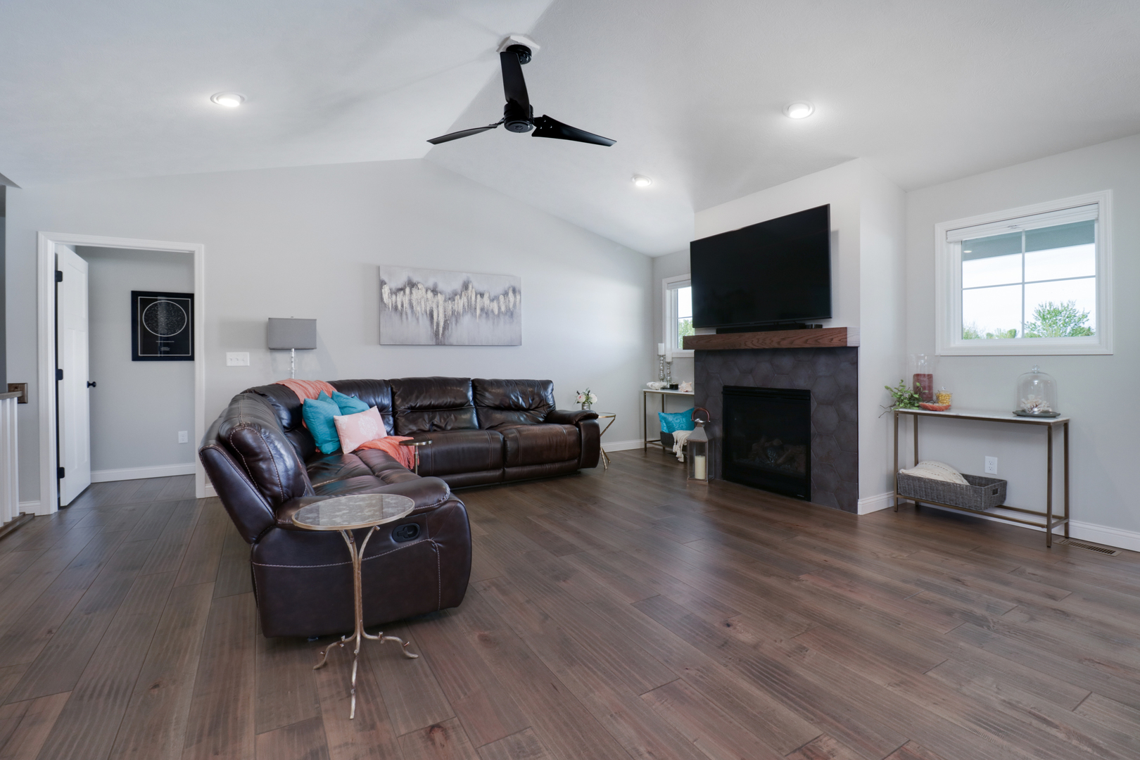 2624 Shale Road Normal, IL 61761 - Photo 6 of 47 Gallery Image 6