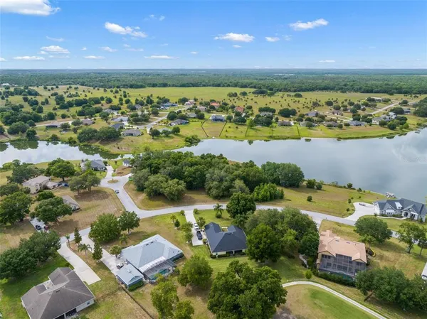 $234,900 | 36701 Barrington Drive, Eustis, FL 32736