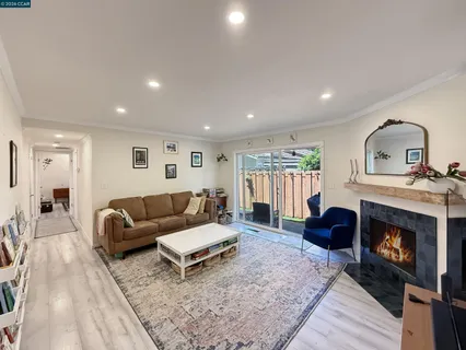 $460,000 | 2548 Jones Road, Unit 10, Walnut Creek, CA 94597