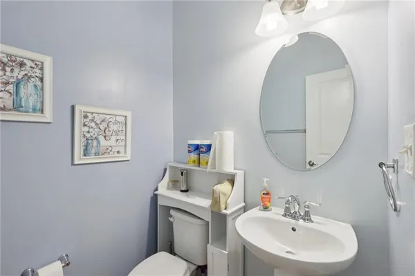 $510,000 | 443 Isabella Court, Zelienople, PA 16063