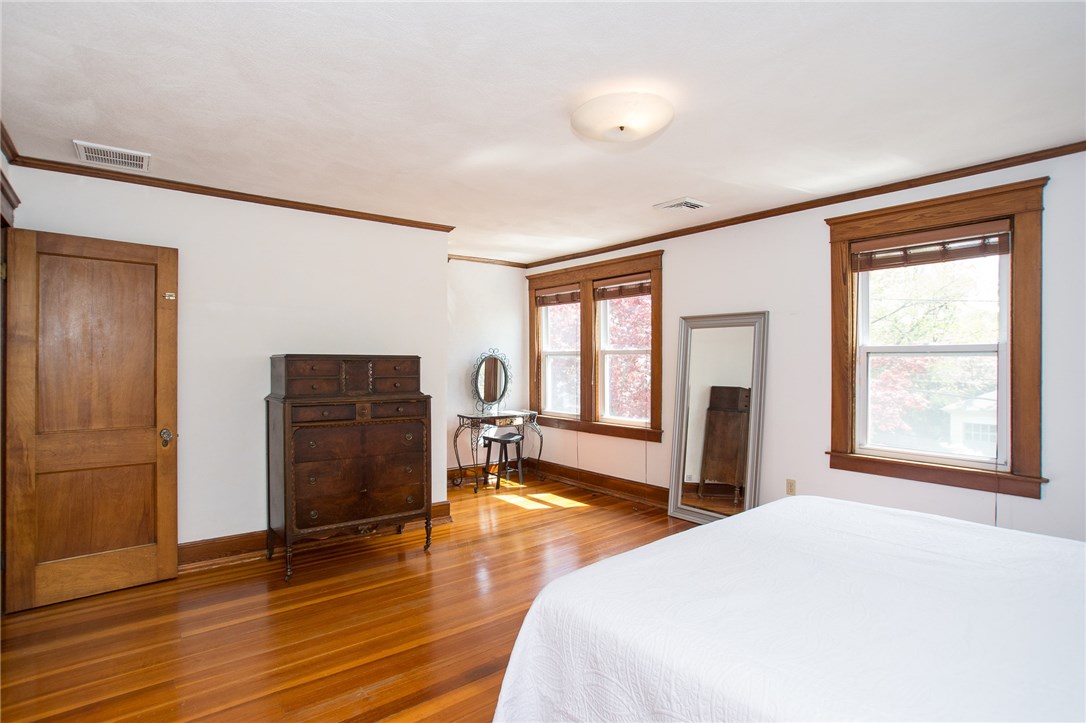 49 Lowden Street Pawtucket, RI 02860 - Photo 34 of 40 Gallery Image 34