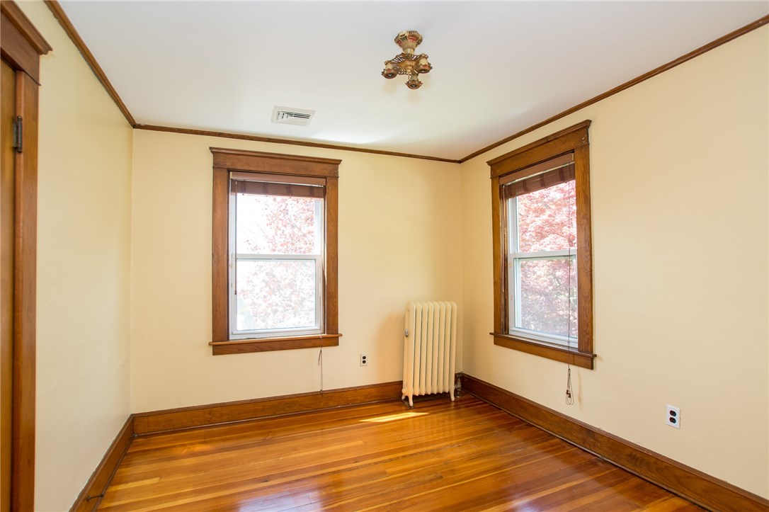 49 Lowden Street Pawtucket, RI 02860 - Photo 36 of 40 Gallery Image 36