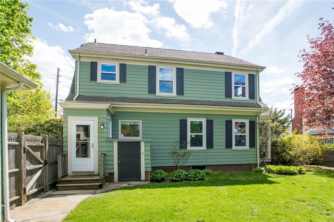 49 Lowden Street Pawtucket, RI 02860 - Photo 6 of 40 Gallery Image 6