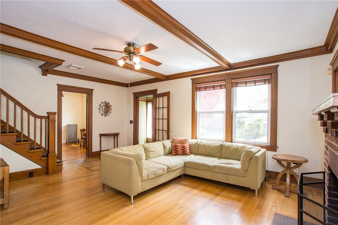 49 Lowden Street Pawtucket, RI 02860 - Photo 9 of 40 Gallery Image 9