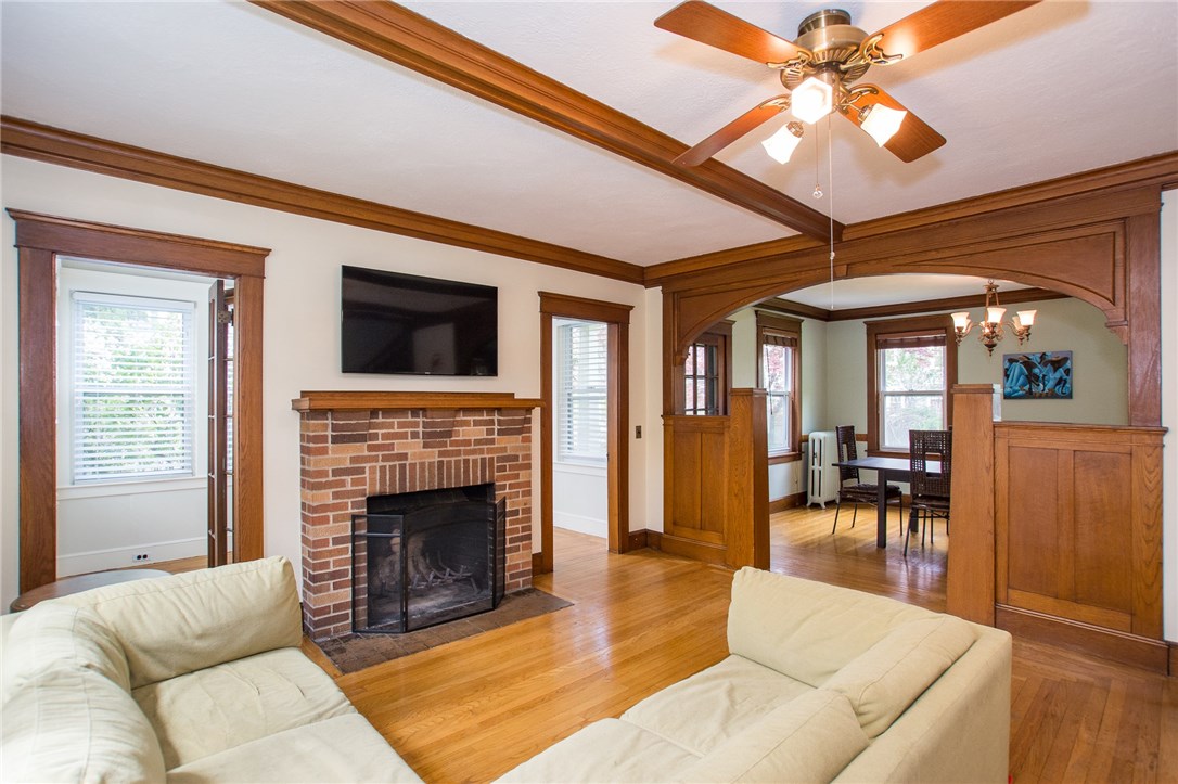 49 Lowden Street Pawtucket, RI 02860 - Photo 10 of 40 Gallery Image 10
