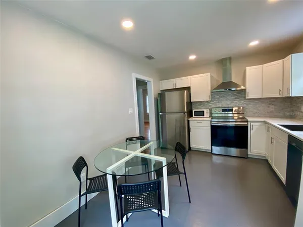$629,000 | 1741 Northwest 6th Avenue, Gainesville, FL 32603