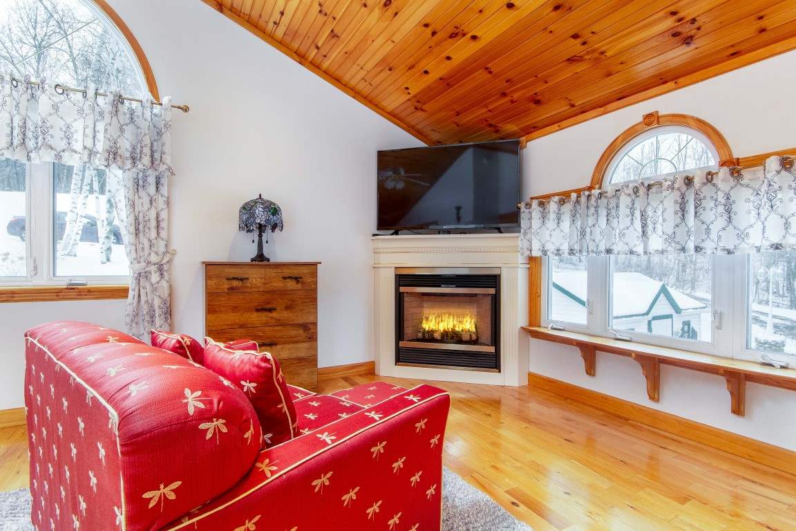 2016 Cross Road Jay, VT 05859 - Photo 17 of 25 Gallery Image 17