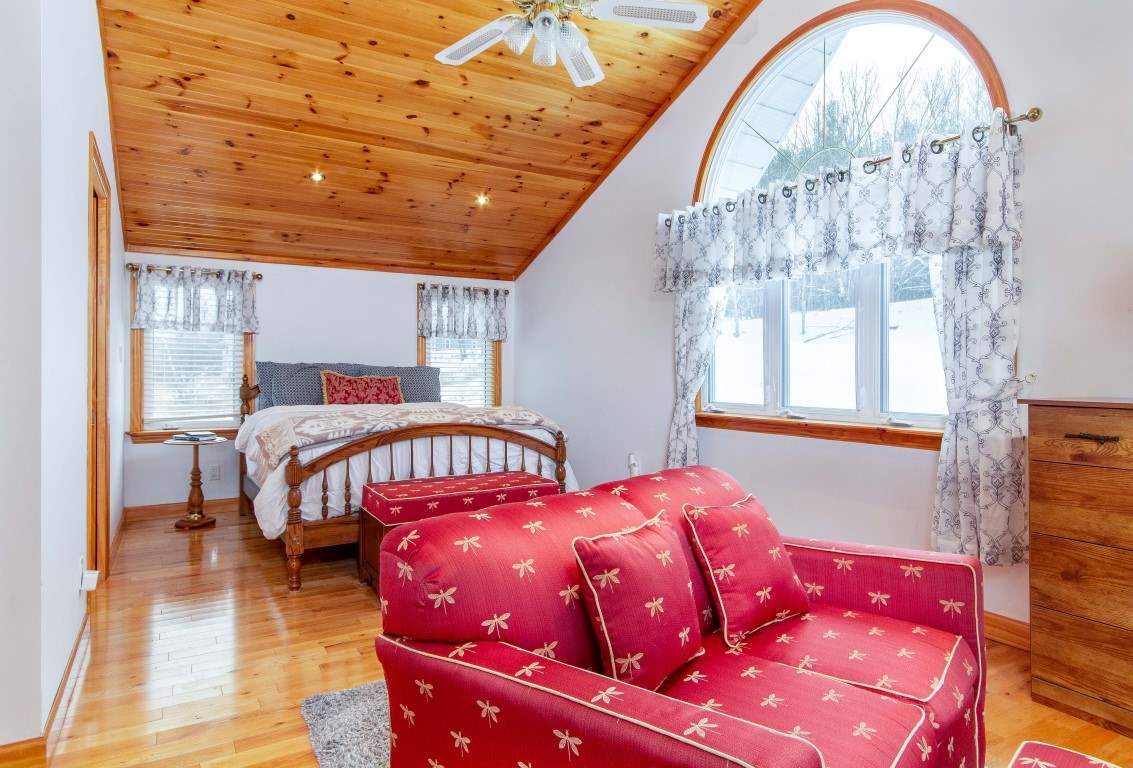 2016 Cross Road Jay, VT 05859 - Photo 18 of 25 Gallery Image 18