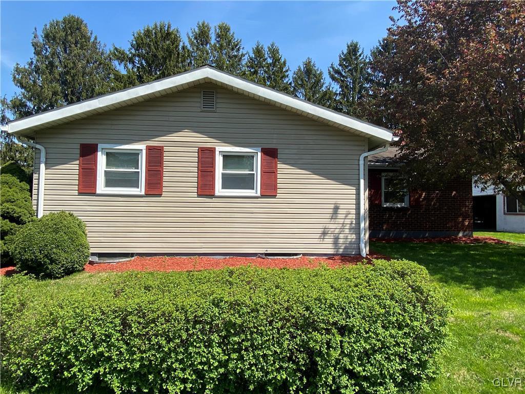 2278 Easton Road Bethlehem, PA 18015 - Photo 11 of 35 Gallery Image 11