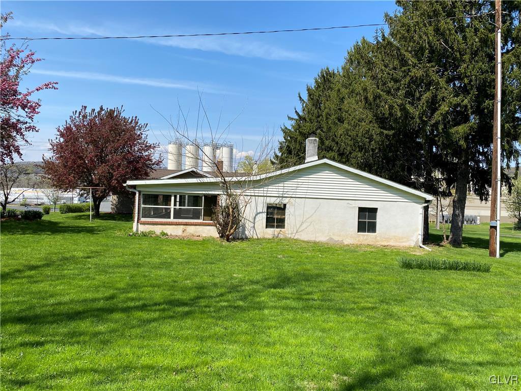 2278 Easton Road Bethlehem, PA 18015 - Photo 13 of 35 Gallery Image 13