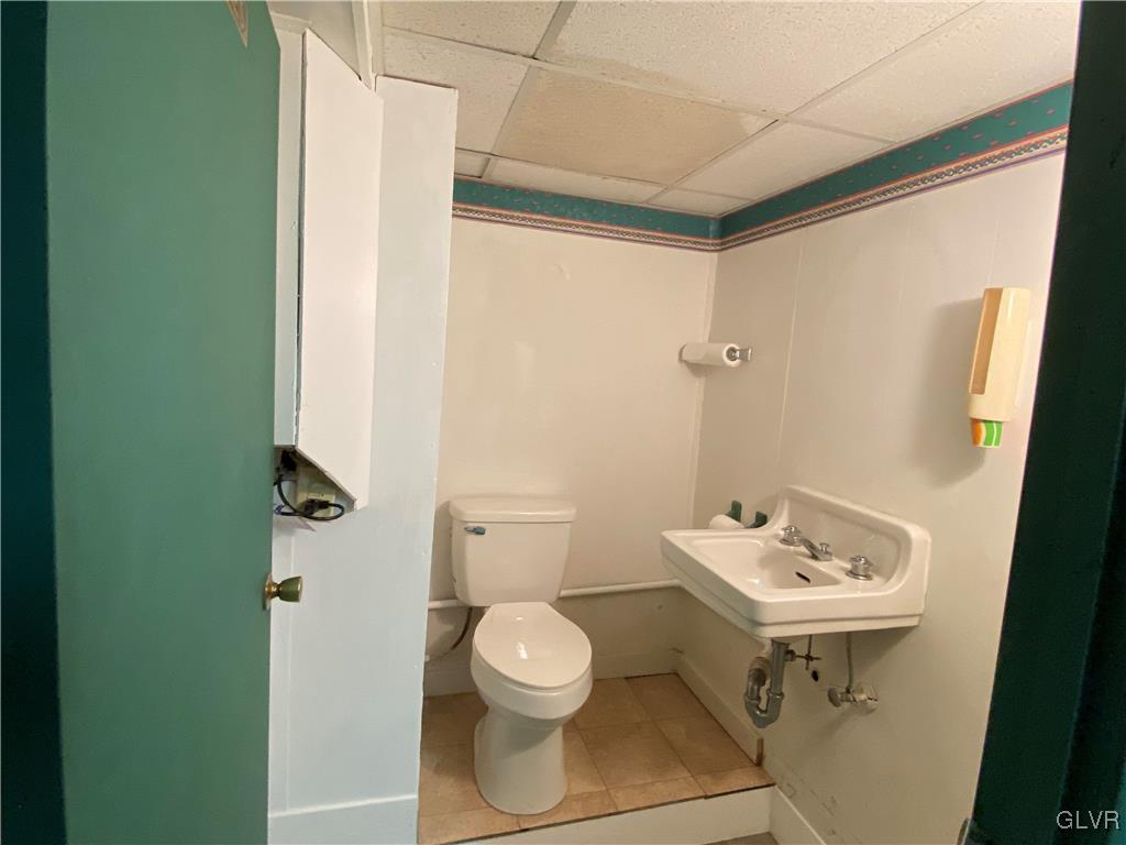 2278 Easton Road Bethlehem, PA 18015 - Photo 32 of 35 Gallery Image 32