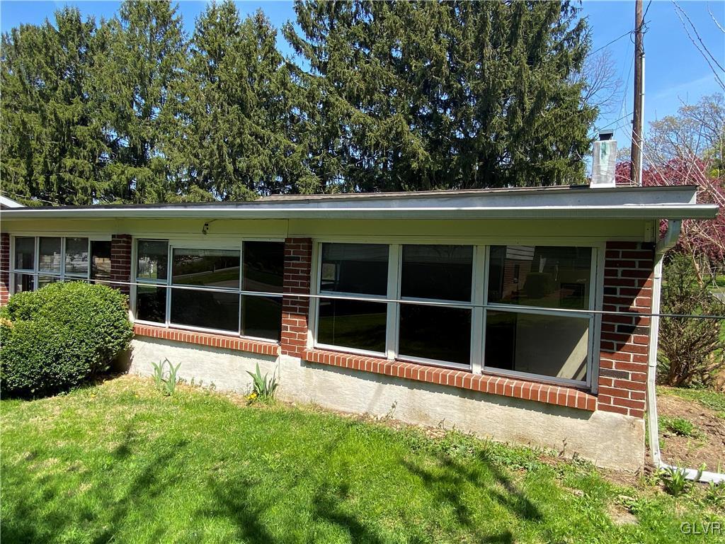 2278 Easton Road Bethlehem, PA 18015 - Photo 9 of 35 Gallery Image 9
