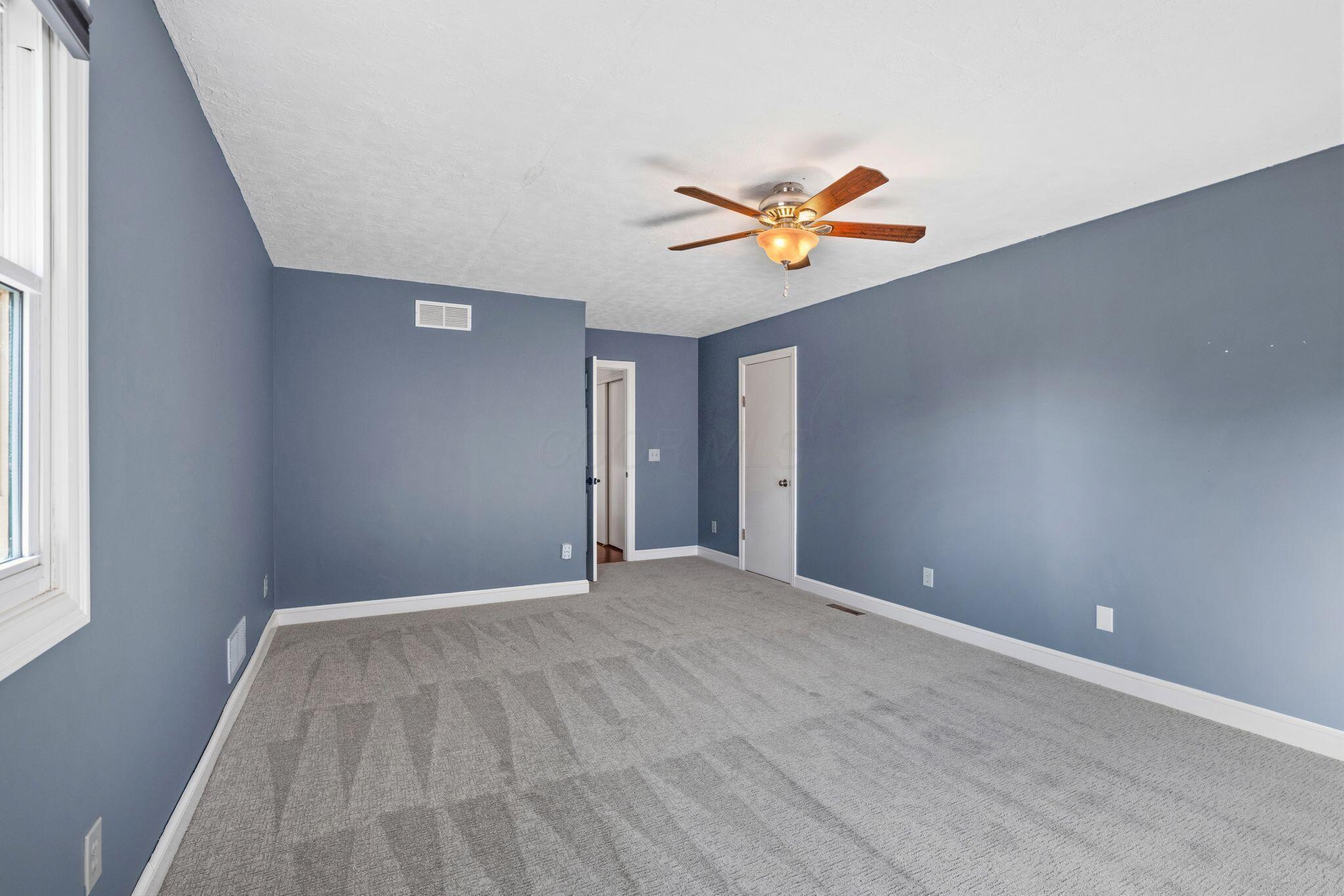 5413 Roscommon Road Dublin, OH 43017 - Photo 22 of 60 AF1A0377