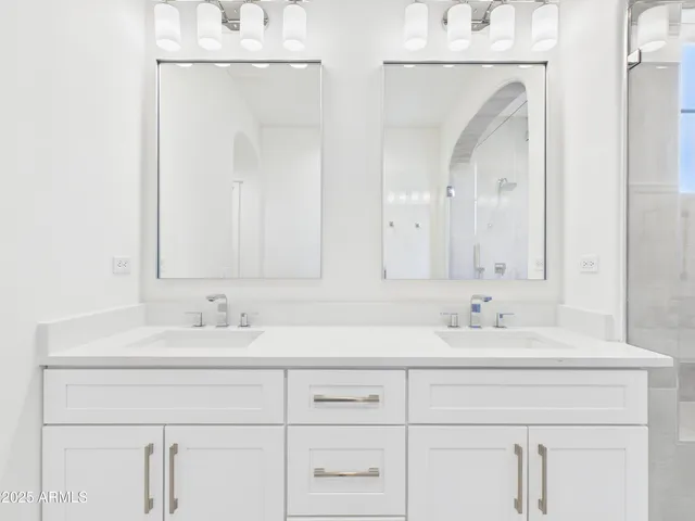 $1,025,000 | 20704 North 90th Place, Unit 1015, Scottsdale, AZ 85255