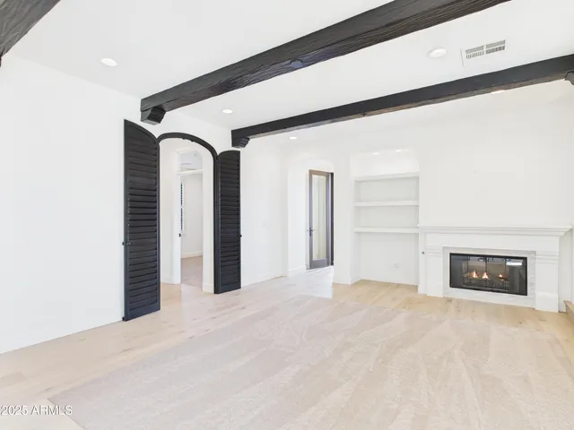 $1,025,000 | 20704 North 90th Place, Unit 1015, Scottsdale, AZ 85255