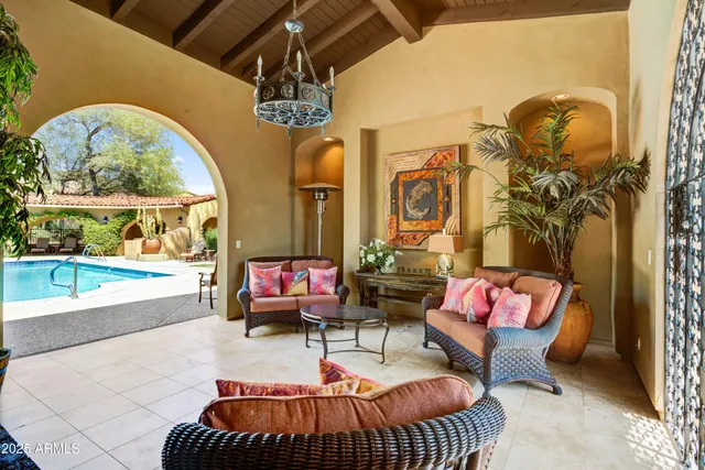 $1,025,000 | 20704 North 90th Place, Unit 1015, Scottsdale, AZ 85255