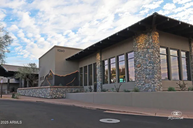 $1,025,000 | 20704 North 90th Place, Unit 1015, Scottsdale, AZ 85255