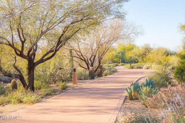 $1,025,000 | 20704 North 90th Place, Unit 1015, Scottsdale, AZ 85255