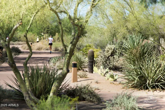 $1,025,000 | 20704 North 90th Place, Unit 1015, Scottsdale, AZ 85255