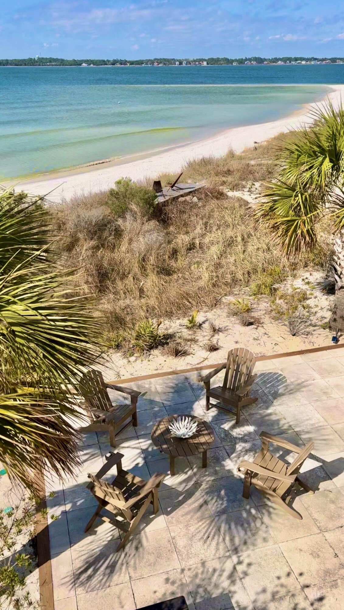 1466 Seaside Circle Navarre, FL 32566 - Photo 32 of 69 1000077334