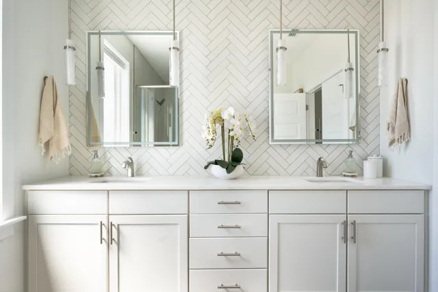 $2,599,900 | 1466 Seaside Circle, Navarre, FL 32566