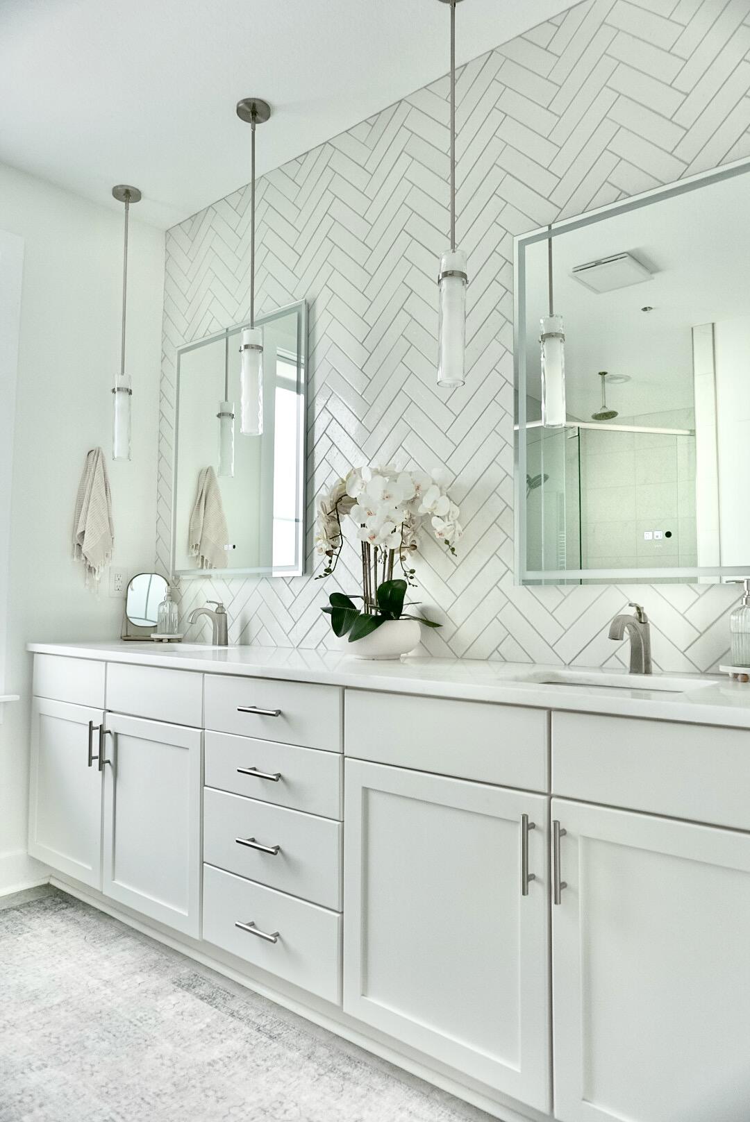 1466 Seaside Circle Navarre, FL 32566 - Photo 48 of 69 UP MST DBL VANITY