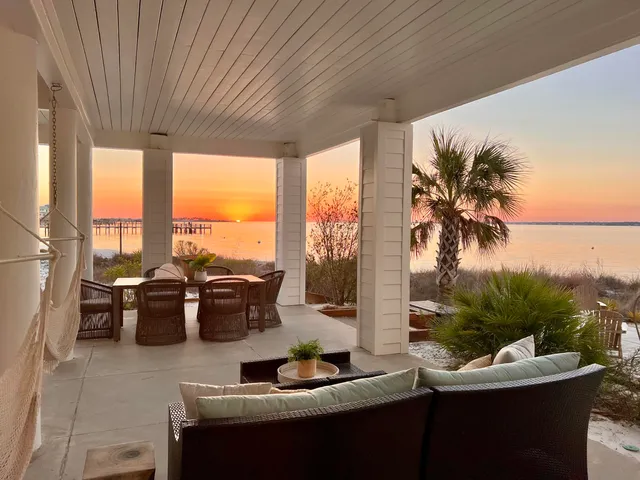 $2,599,900 | 1466 Seaside Circle, Navarre, FL 32566