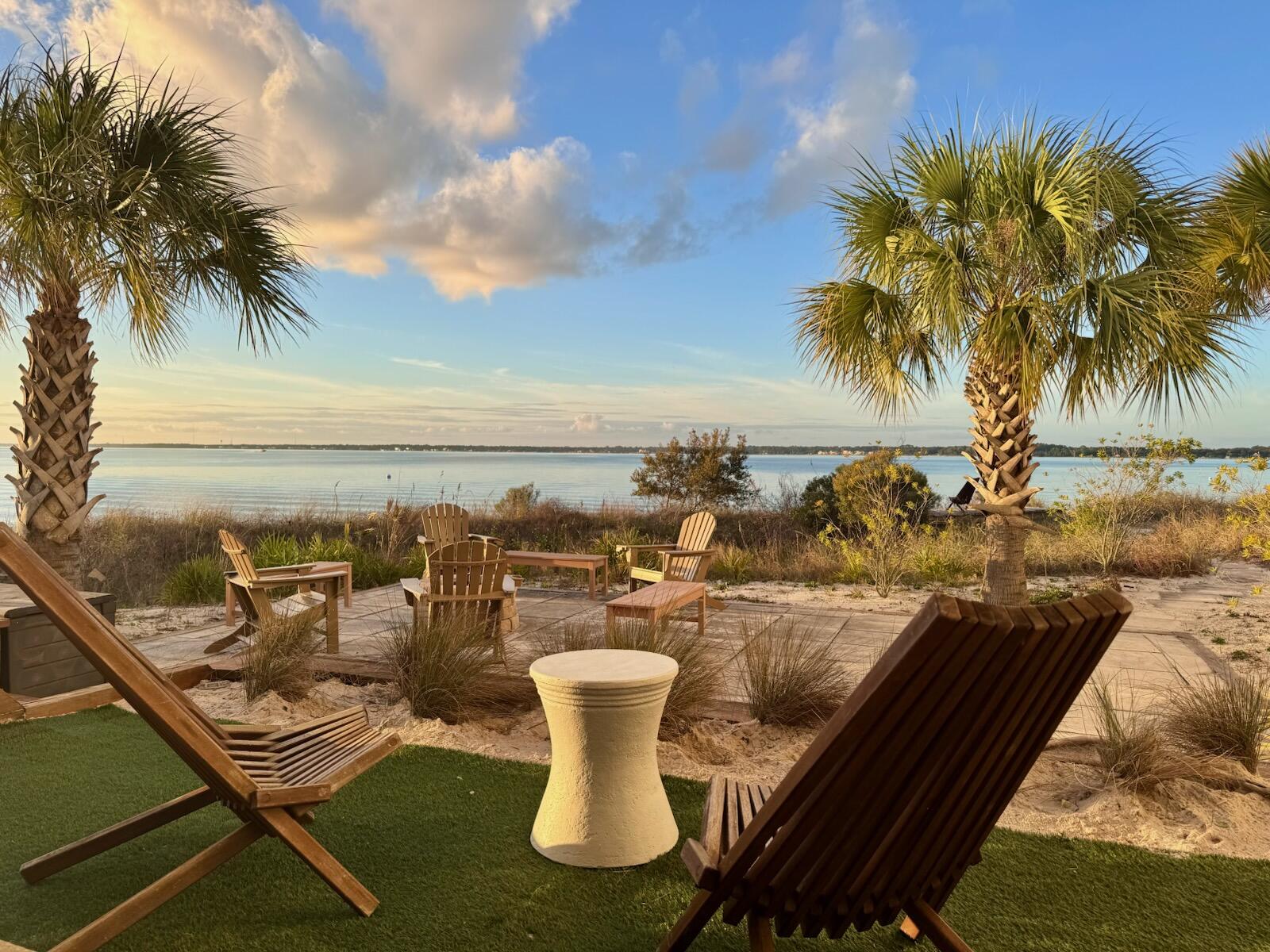 1466 Seaside Circle Navarre, FL 32566 - Photo 57 of 69 1000077340