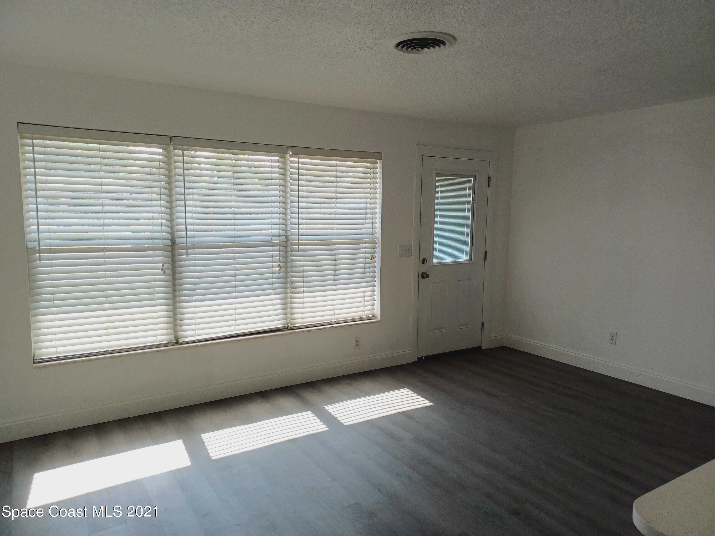 1030 Illinois Road Cocoa, FL 32927 - Photo 5 of 18 20211210_123432