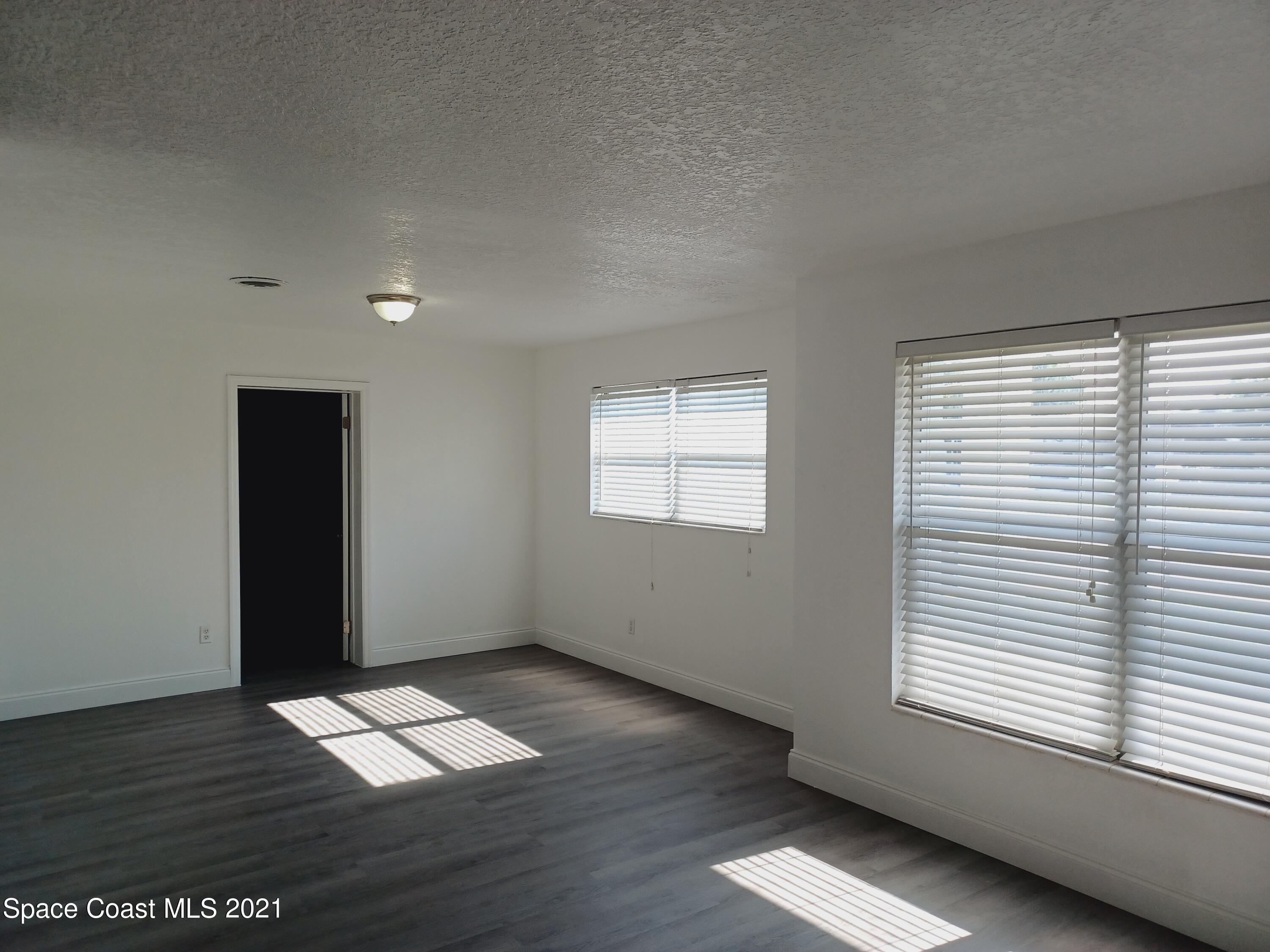 1030 Illinois Road Cocoa, FL 32927 - Photo 6 of 18 20211210_123443