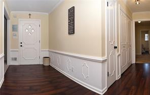 4835 Cavendish Road Indianapolis, IN 46220 - Photo 3 of 37