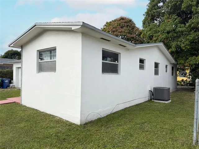 $474,999 | 341 Northeast 164th Street, Miami, FL 33162