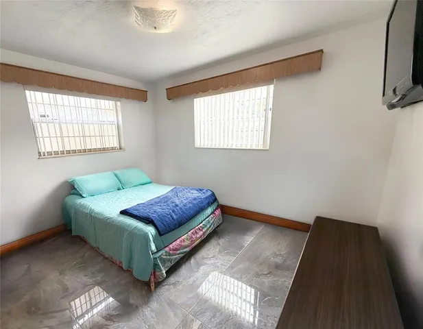 $474,999 | 341 Northeast 164th Street, Miami, FL 33162