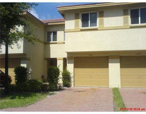 3623 Oleander Terrace, Unit 33A Riviera Beach, FL 33404 - Photo 1 of 5 Primary Photo